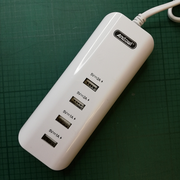 Regleta Electrica Exagonal con 4 Puertos USB – BIONICO CENTER